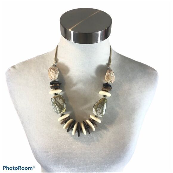 Chunky Mixed Media Statement Necklace‎ - Picture 1 of 8